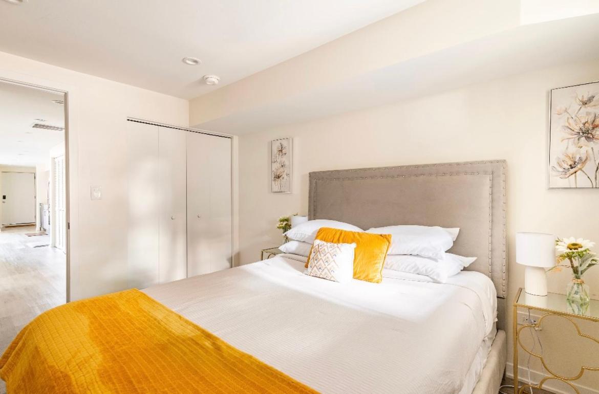 Cozy 2 Brm Apartment Mins Away From United Center 芝加哥 外观 照片